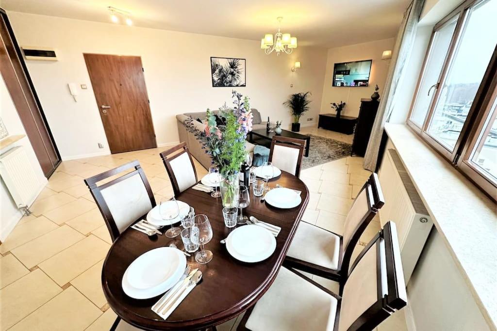 Exclusive Penthouse Near Citycenter 120M2 +Netflix Krakow Dış mekan fotoğraf