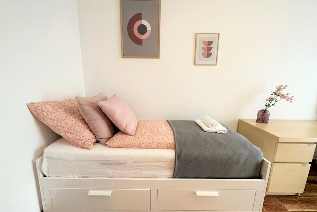 Exclusive Penthouse Near Citycenter 120M2 +Netflix Krakow Dış mekan fotoğraf