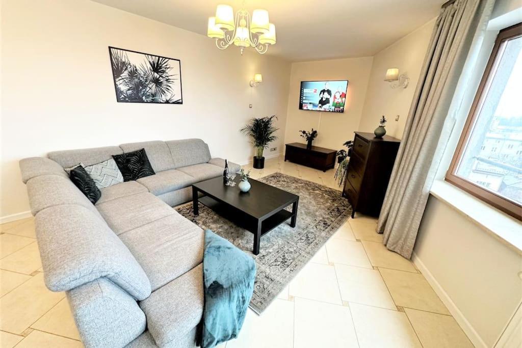 Exclusive Penthouse Near Citycenter 120M2 +Netflix Krakow Dış mekan fotoğraf