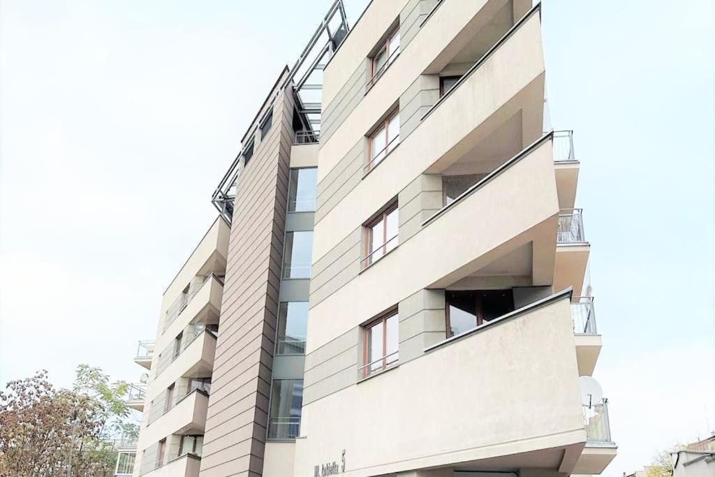 Exclusive Penthouse Near Citycenter 120M2 +Netflix Krakow Dış mekan fotoğraf