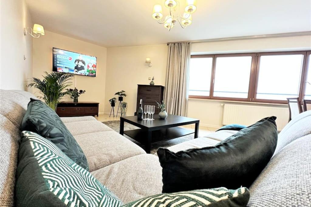 Exclusive Penthouse Near Citycenter 120M2 +Netflix Krakow Dış mekan fotoğraf